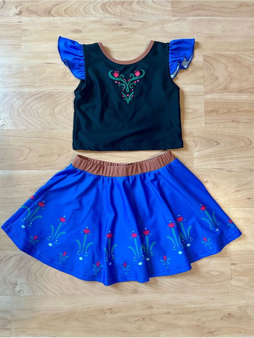 Smocked Sweets Frozen Anna Athletic Set - Size 6